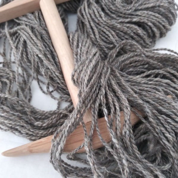 Handspun natural gray .  Baby alpaca yarn.  Gray with a twist. Tennessee alpacas.