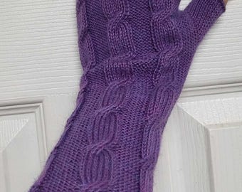 Alpaca blend finger-less  knitted  arm warmers with cable. 7 colors . See pictures.