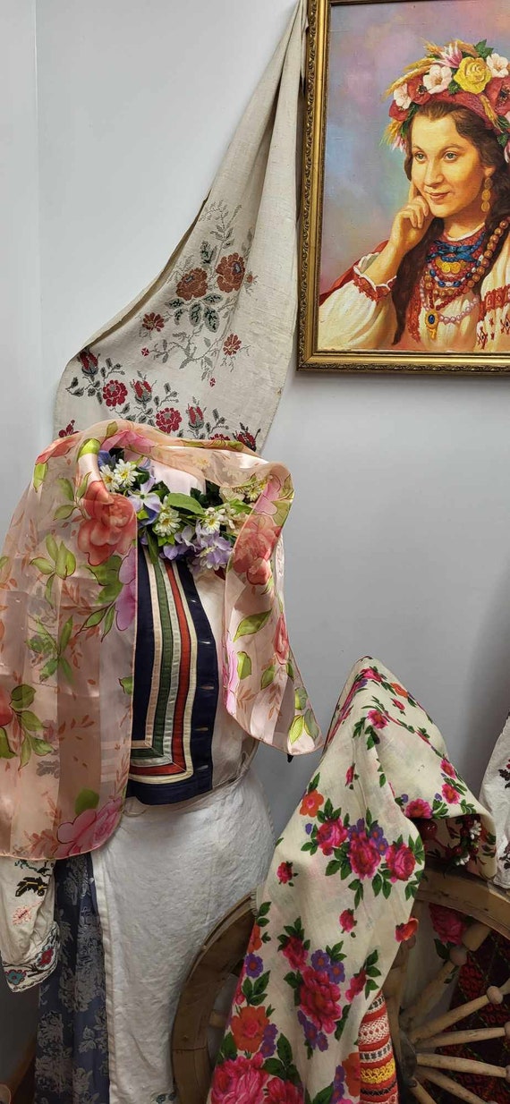 Vintage silk scarf, kerchief, shawl. German silk … - image 9