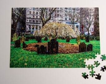 Cemtery Puzzle 252 Pcs - Trinity Church Cemetery- Gothic home