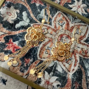 22k gold-plated earrings, middle eastern jewelry, gold earrings, Dubai jewelry, Arabic, gold plated, Arabic jewelry, earrings, flower