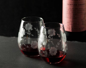 Hand Engraved Floral Stemless Wine Glasses - Set of Two Glasses - Flower Wine Glass Barware - Engagement Gift