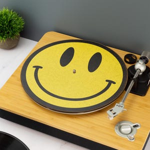 Smiley Face Record Player Slip Mat Turn Table DJ Slip Mat
