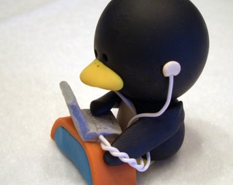 mac penguin (can also make wearing air pods!)