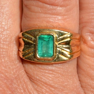 Retro 18K Emerald Tank Ring