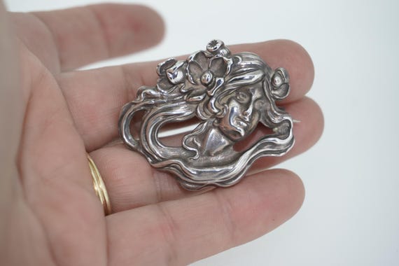 William Kerr Sterling Silver Art Nouveau Brooch