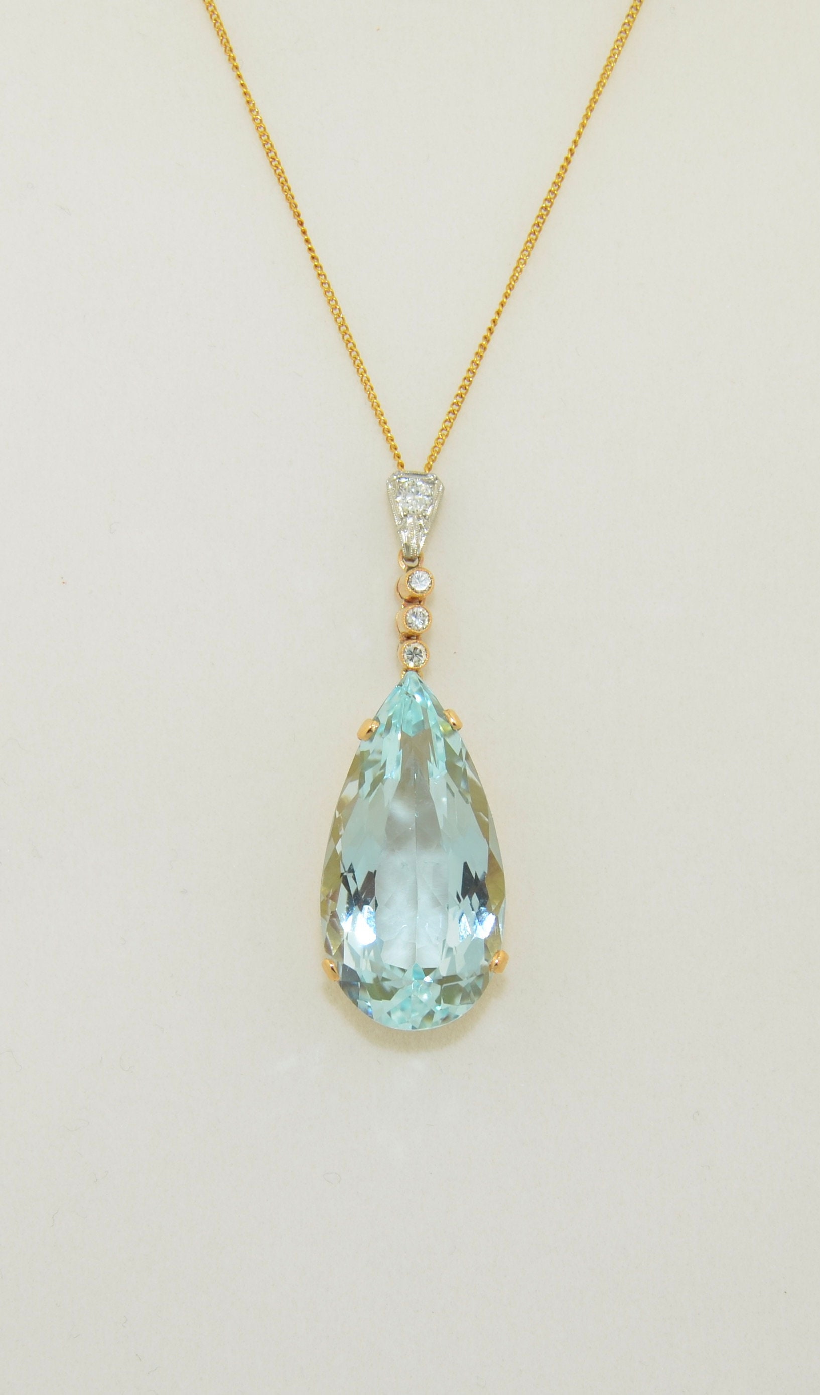 H Stern 18K with Platinum Aquamarine Diamond Necklace