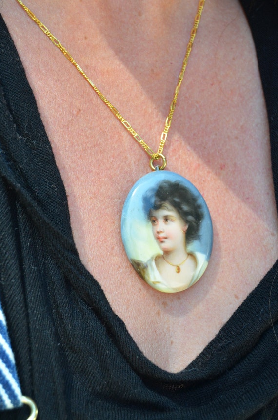 Victorian Porcelain & 9K Locket Hand Painted Gypsy