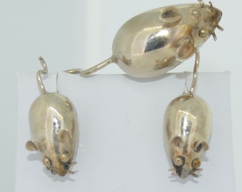 Ensemble de boucles d'oreilles et broche souris en argent sterling gonflées fantaisistes