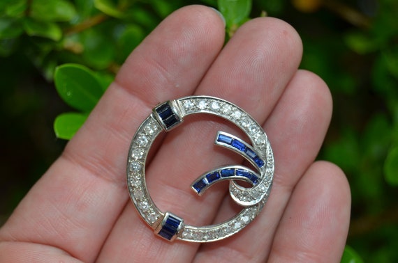 18k White Gold Diamonds & Sapphires Brooch - image 7