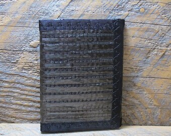 Carbon Fiber Trifold ID Wallet - USA Made - Carbon Fiber Black &  Kevlar Gold VEGAN - Built to Last