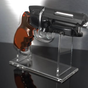 Blade Runner, 2019, display stand, ready to ship, blaster, ready to ship, deckard, detective special, PKD, gallery quality, highly polished