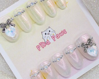 Uñas postizas Keepsake / Manicura de gel sintético iridiscente translúcida con brillo Aurora transparente brillante