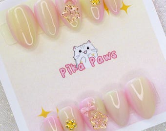 PREMADE Sakura Matcha Latte Drücken Sie auf die Nägel | Gedämpfte Farbverlauf Rosa Grün Zierliche Blumen Nail Art