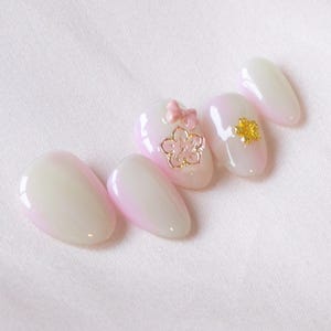 Sakura Matcha Latte Press On Nails, Cherry Blossom Nails, Japanese Spring Nail, 3D Flowers Manicure, Simple Cute Kawaii Gradient Floral Nail