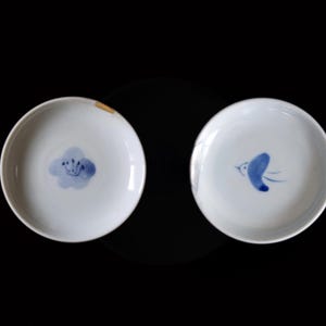 Japanese Kintsugi small porcelain plates (Gold & Silver, Set of 2 pieces)