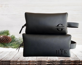 Personalized Christmas Gift Mens Dopp Kit Bag Customized Leather Toiletry Bag Mens Toiletry Bag Leather Custom Gift for Guys Men Wedding