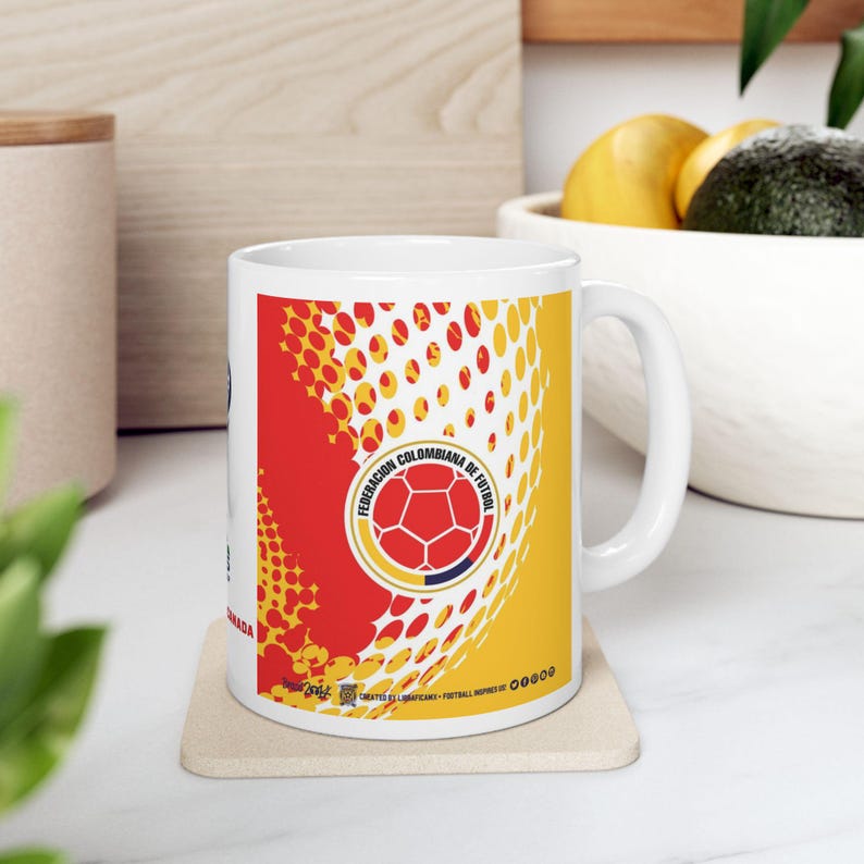 Taza de Café La Tricolor Colombia 2026, Regalo Colombiano, Copa Mundial 2026 Fan Gift, Taza Deportiva de Fútbol Colombia, Soccer Lovers Mug image 2