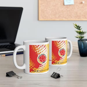 Taza de Café La Tricolor Colombia 2026, Regalo Colombiano, Copa Mundial 2026 Fan Gift, Taza Deportiva de Fútbol Colombia, Soccer Lovers Mug image 5