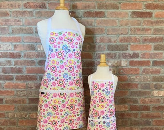 Peace Daisy Mommy and Me Apron Set - Reversible Apron matching aprons, Adult apron paired with toddler, kids or tween size