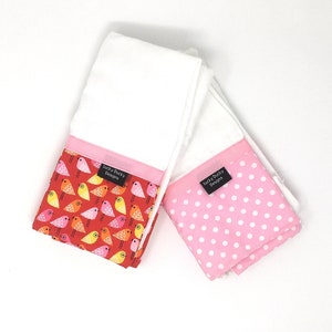 Baby Girl Burp Cloths,  Red Bird Burp Cloth Set, Girl Bib with snap closure, lined bib, girl bib, polka dot bib, burp cloths for girls