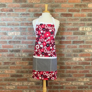 Poppy Merlot Adult Apron - full apron, apron with pockets, pair with apron sized for toddlers, kids, or tweens, matching aprons