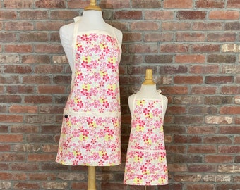 Daisy Field Mommy and Me Apron Set - Adult apron paired with Toddler, Kids, or Tween size apron, Reversible Apron Set