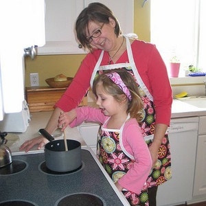Matching Aprons - Carnival Bloom Mommy and Me Apron - adult apron and toddler apron set, mother daughter full aprons, reversible aprons
