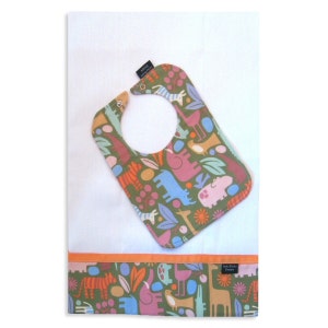 Zoo Safari Bib and Burp Cloth Set, Gift Set, Unisex Baby Gift