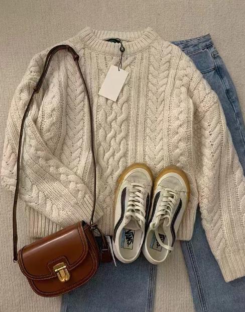 Drawstring Cable-Knit Hooded Sweater main image 0