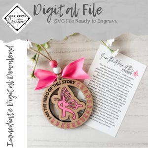 Câncer de mama SVG, Enfeite de câncer de mama, Guerreiro de câncer de mama SVG, Amuleto de câncer SVG, Enfeite de história de câncer SVG, Cartão de história SVG