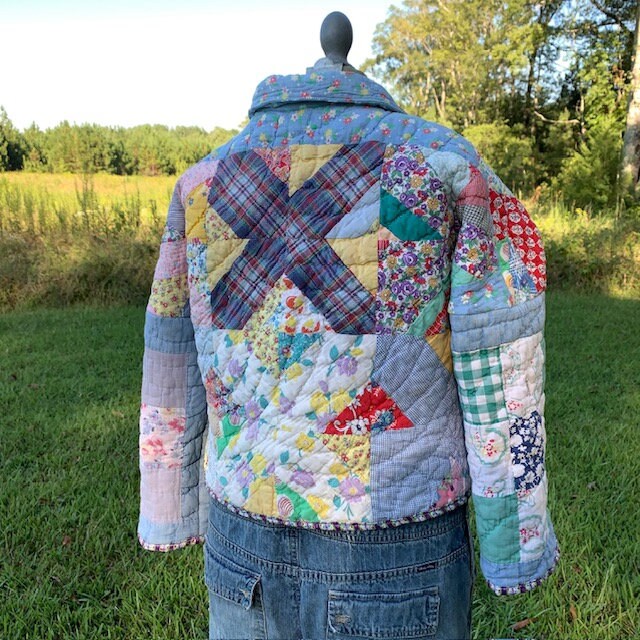 Quilt Coat Jacket Made With Vintage Handmade Quilt - Size XS Quilt Coat Jacket Made With Vintage Handmade Quilt - Size XS