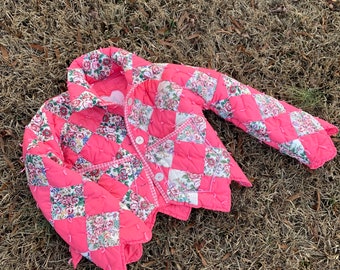 Quilt Coat Jacket made with vintage handmade patchwork quilt - size S - pink and floral - Happy Campers of the South (QC33)