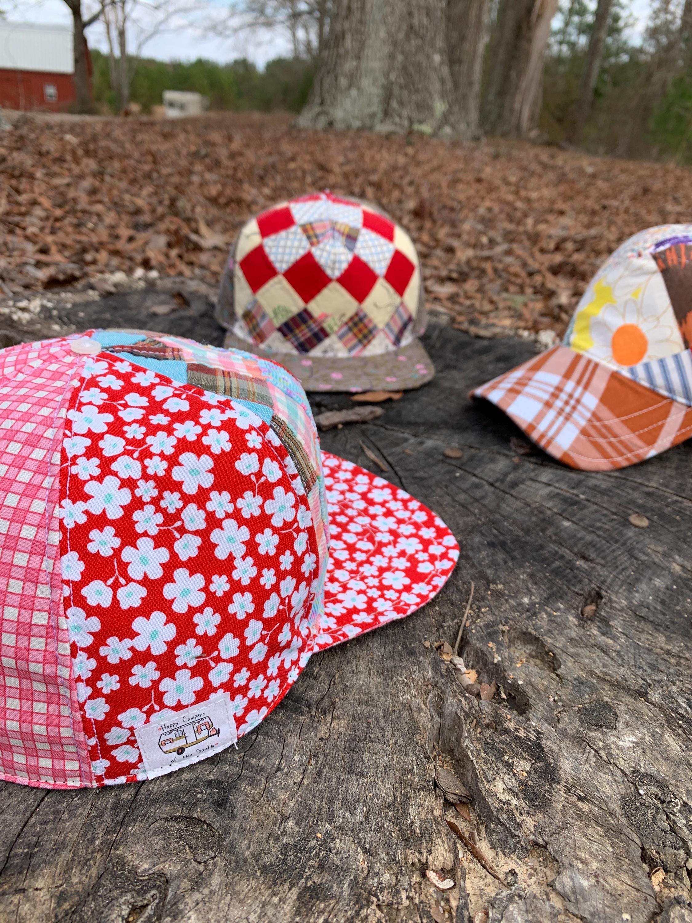 Handmade Patchwork Quilt Trucker Hat: Upcycled Vintage Cap  display picture 1