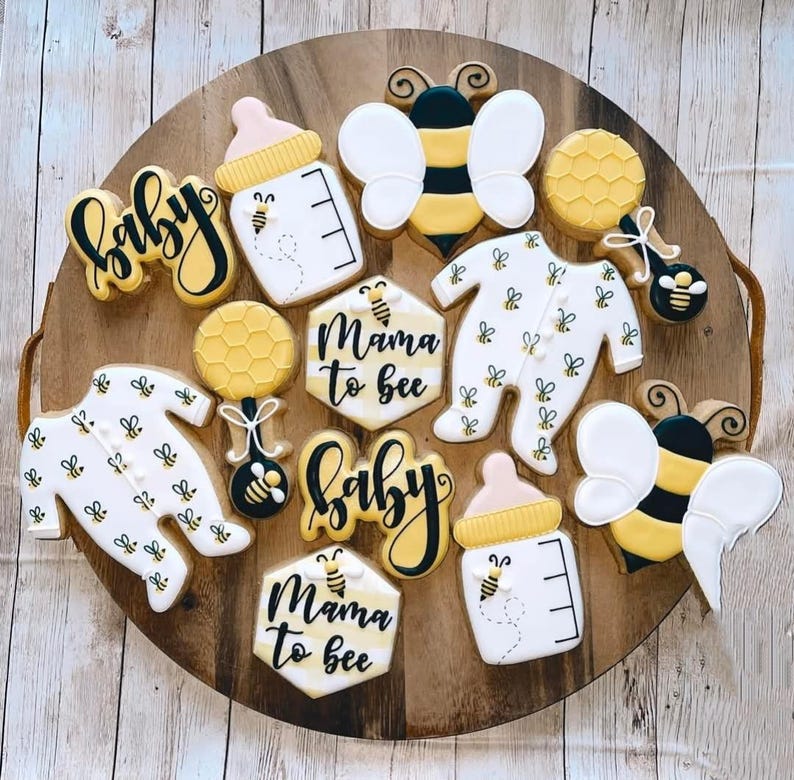 Mama to Bee | Little Hunny on the Way | Custom Baby Shower Cookies - Etsy
