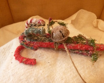 PRIMITIVE HOMESPUN CANDYCANES-fabric CandyCanes-Christmas-Primitive Decor- Bell-