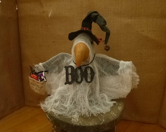 PRIMITIVE HALLOWEEN WITCH. gHOST  Crow, sHELF sITTER