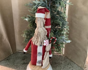 PRIMITIVE/FOLKART SANTA-Christmas Decor