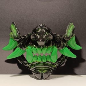 Oni Mask black and gree
