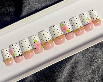 White & Black Polka Dots Press On Nails