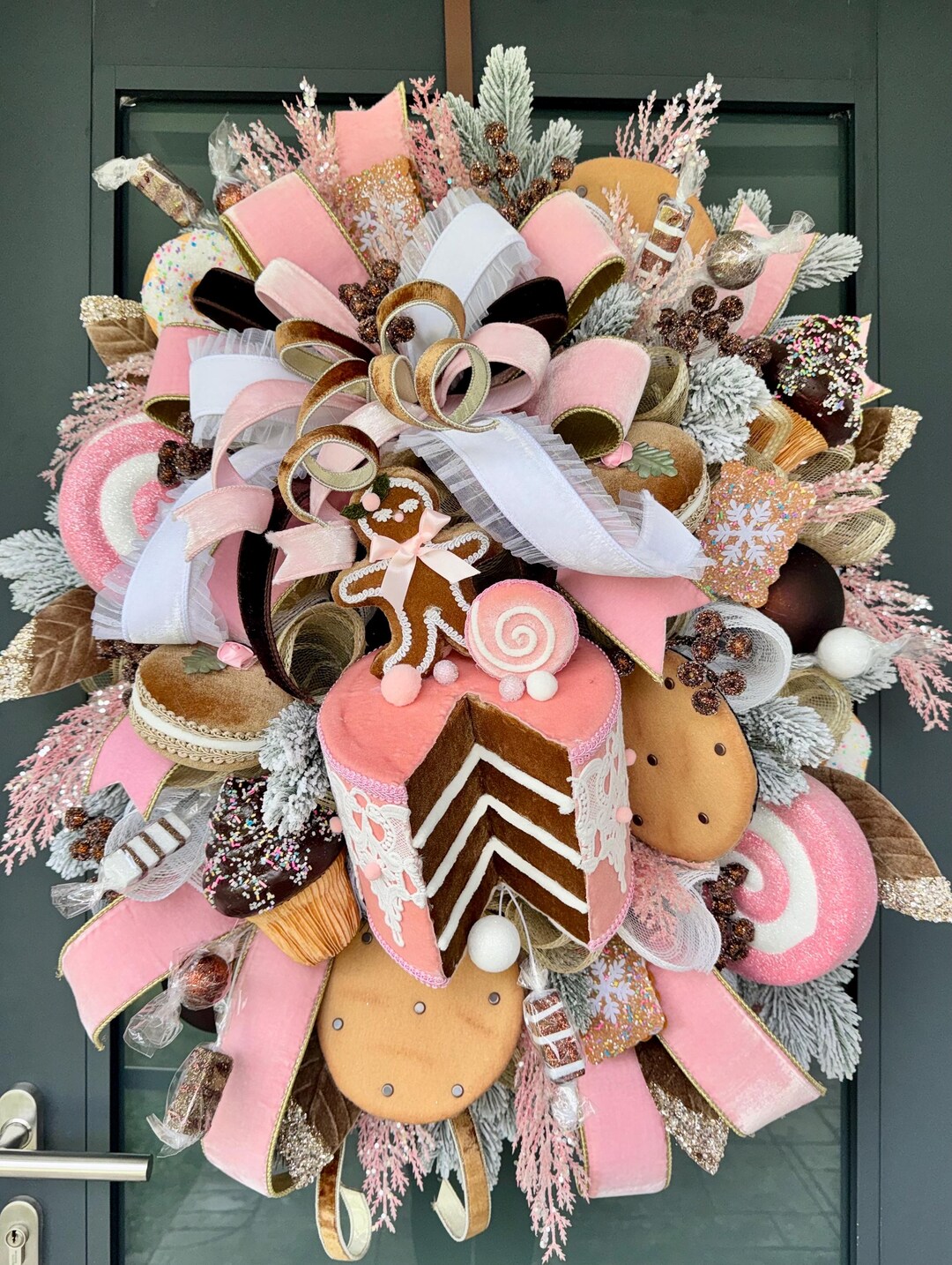 XL Candyland Christmas Wreath: Gingerbread & Cupcake Holiday Decor - Etsy