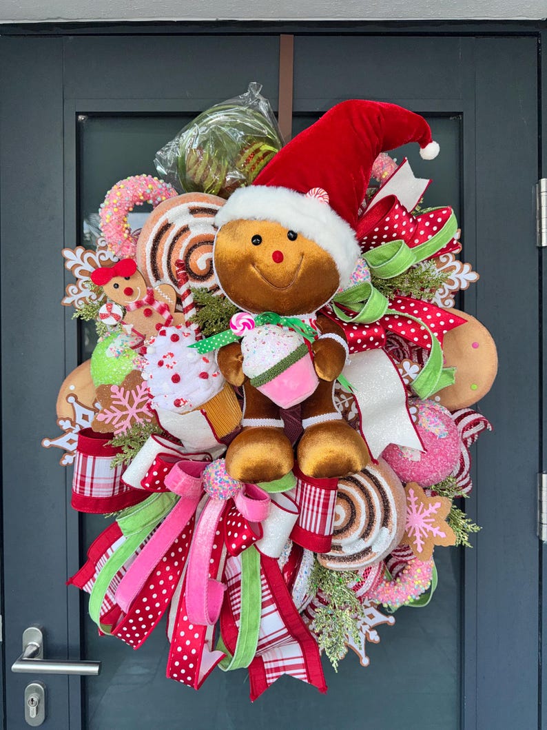 Corona navideña de jengibre XL: decoración navideña para puertas de Candyland imagen 1