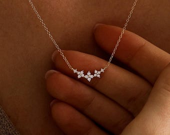 Minimalist Flower Necklace, Sterling Silver Triple Blossom Necklace, Floral Pendant Necklace, Bridesmaid Gift,Birthday Gift,Mothers Day Gift