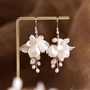 Orecchini Bijoux A Clip Fiore E Perla 2 | Re Artù Gioielli