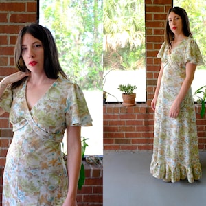 70&#39;s Flouncy Polyester Dress Small S Boho Floral Maxi Dress Flutter Sleeve Festival Dress Empire Waist 1970&#39;Gown