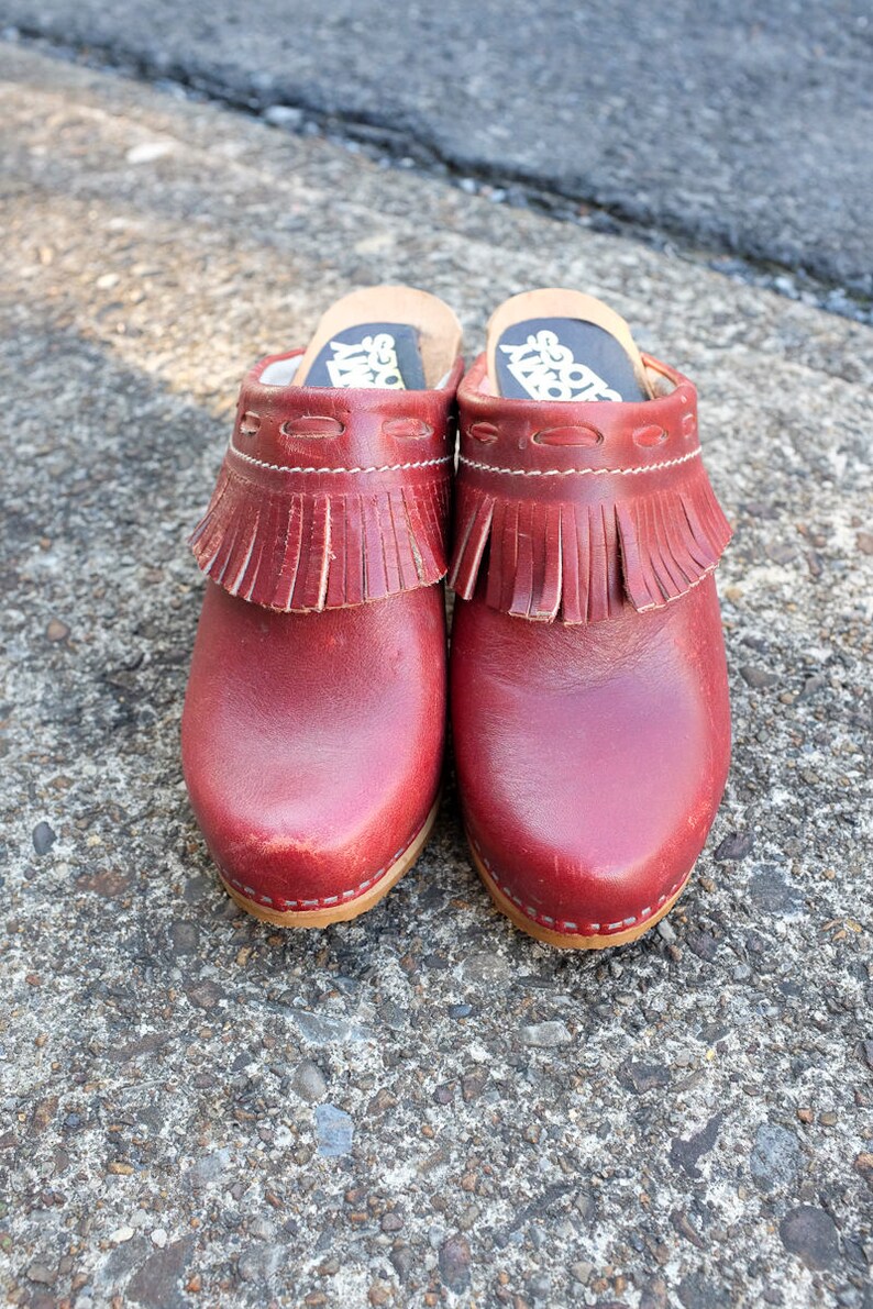 Anatomy Mules Euro 37 Wooden Heels Leather Fringe Size 7