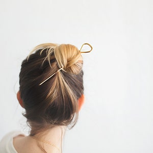 Hair pin. Brass Hair Stick. Modern Hair Pin. Hammered and Stamped. Gold Hair Stick. Hair Accessory. Golden Brass Hair stick.