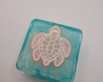 Turtle trinket box, resin trinket box, resin art, resin catchall, turtles