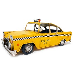 USA New York Taxi Metal Model, NYC Yellow Checker Cab American Oldtimer, Car Model Toy Miniature Desktop Ornament Gift Idea for Taxi Driver