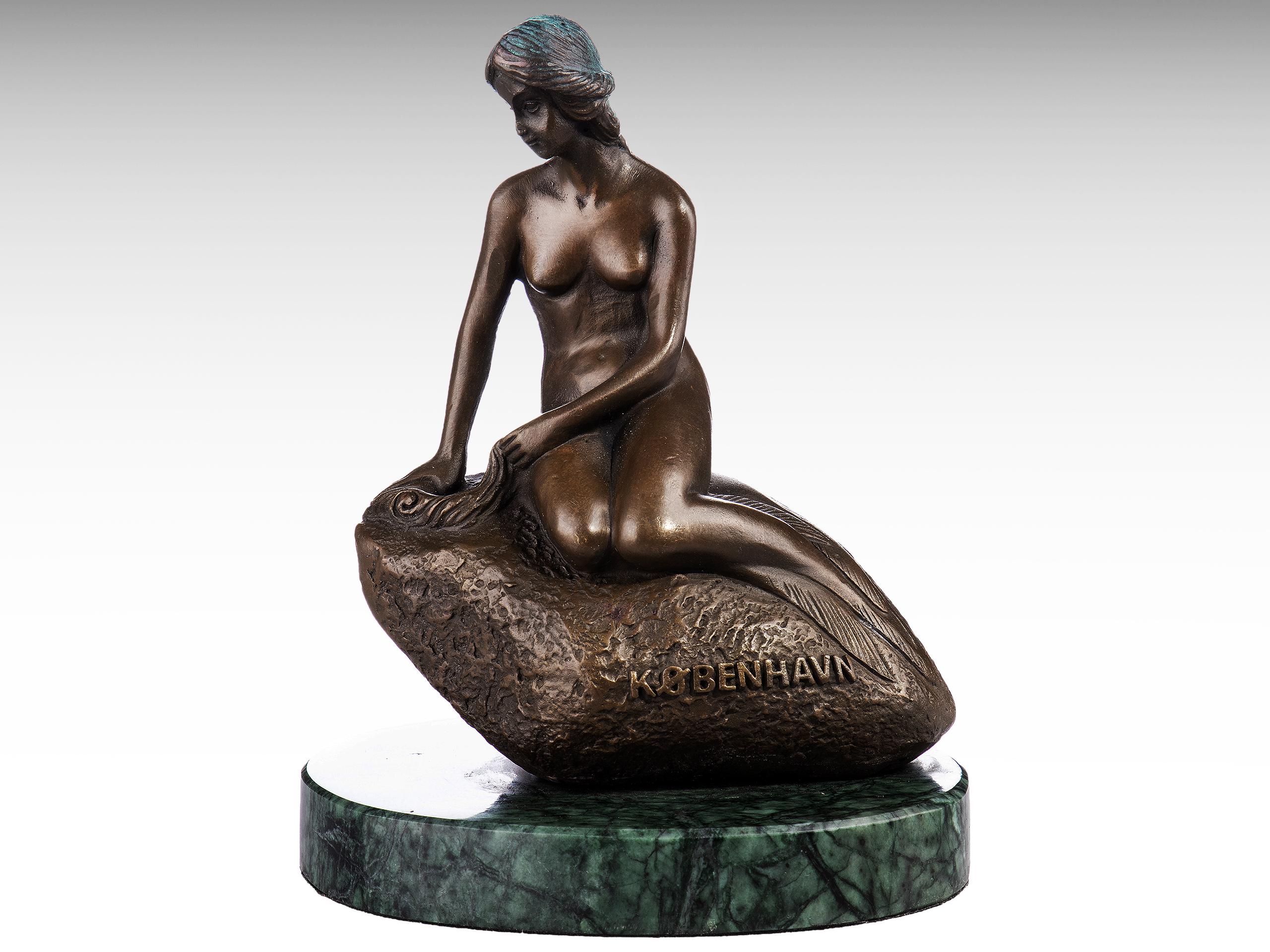 Little mermaid figurine copenhagen - Etsy 日本
